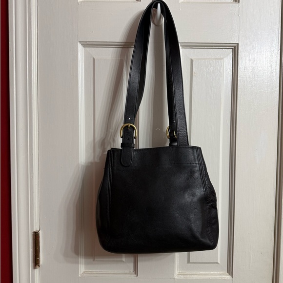 Vintage Black Coach Soft Leather Shoulderbag - Picture 4 of 8